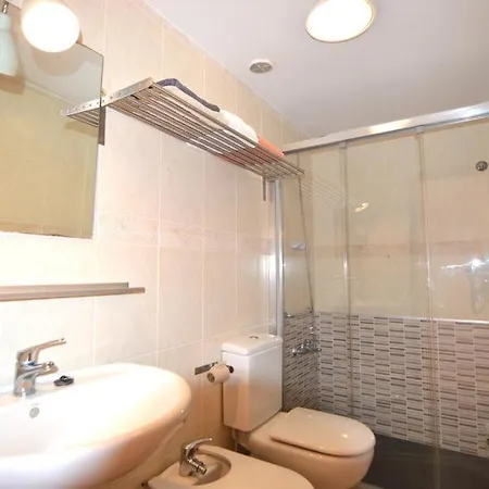 Cristianos En Residencial Seres דירה *