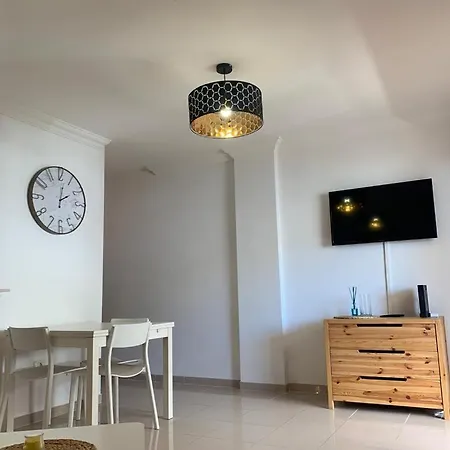 Cristianos En Residencial Seres * Los Cristianos (Tenerife)